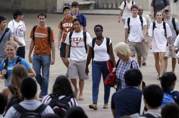 Texas's Cost-Benefit Guide to Choosing a College