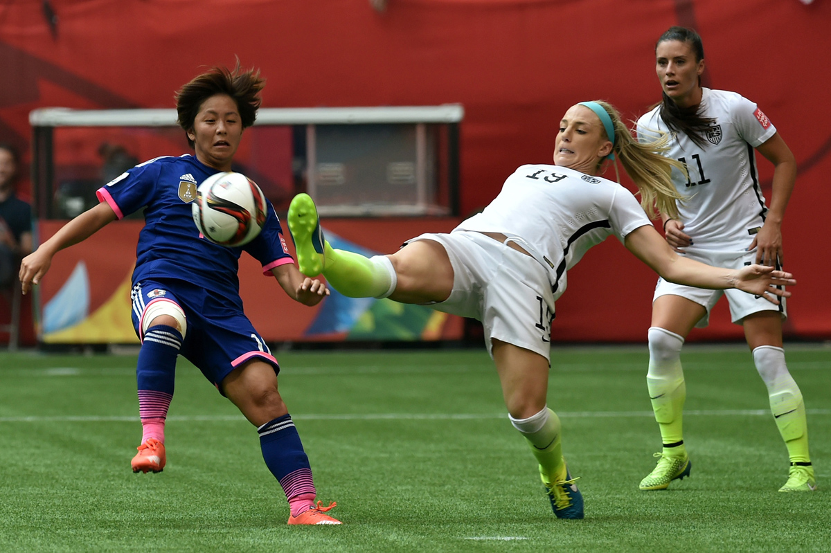 http://cdn.theatlantic.com/assets/media/img/photo/2015/07/usa-wins-the-2015-womens-world-cup/c13_479605804/main_1200.jpg