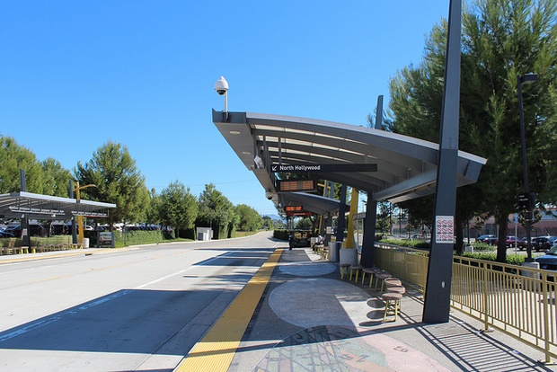 7 Design Lessons From the World's Most Gorgeous BRT Stations - CityLab