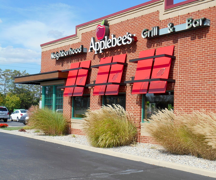 This Guy Has Had a Months-Long Facebook Conversation With an Applebee's - The Atlantic