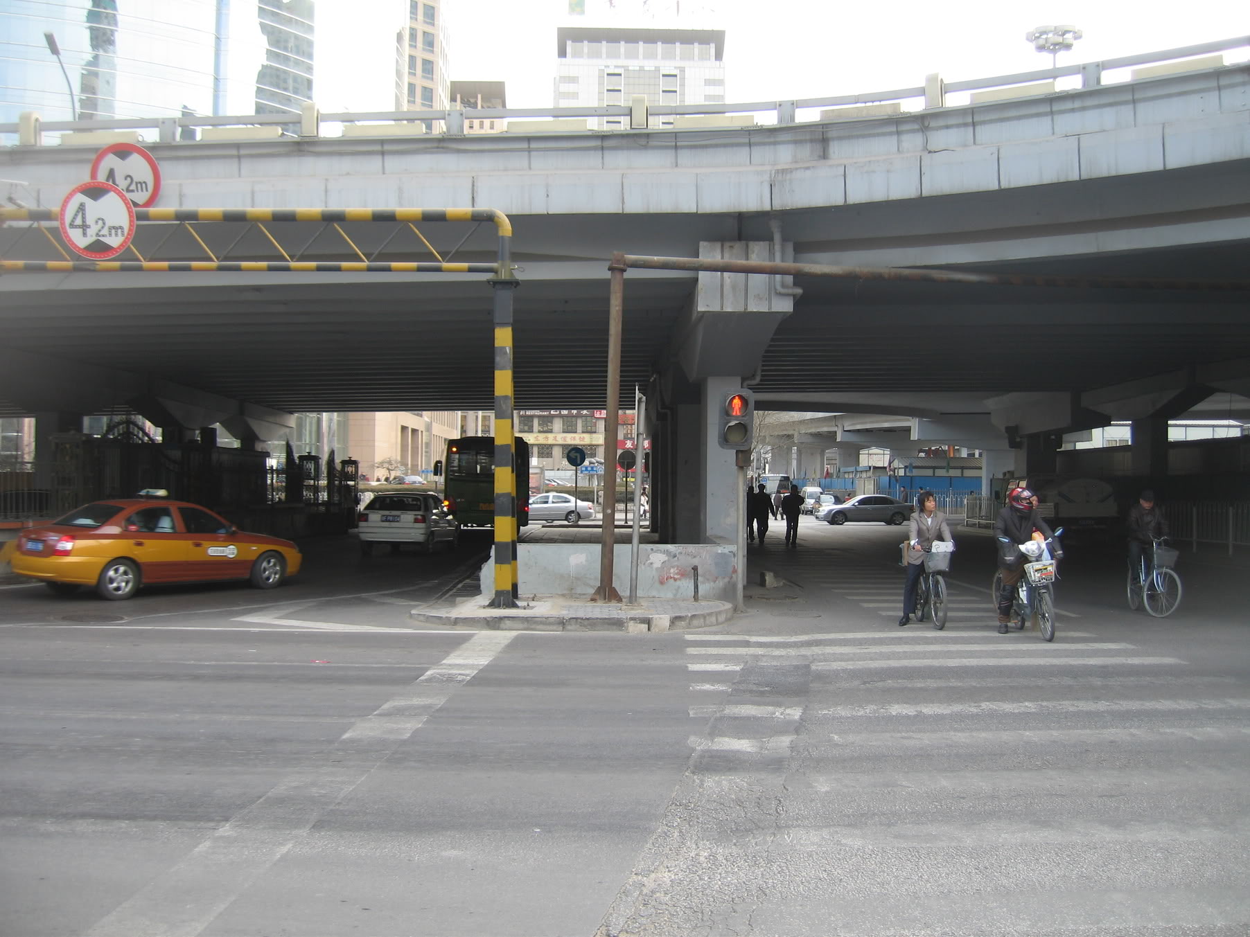 http://i142.photobucket.com/albums/r96/jfallows/IMG_5151.jpg