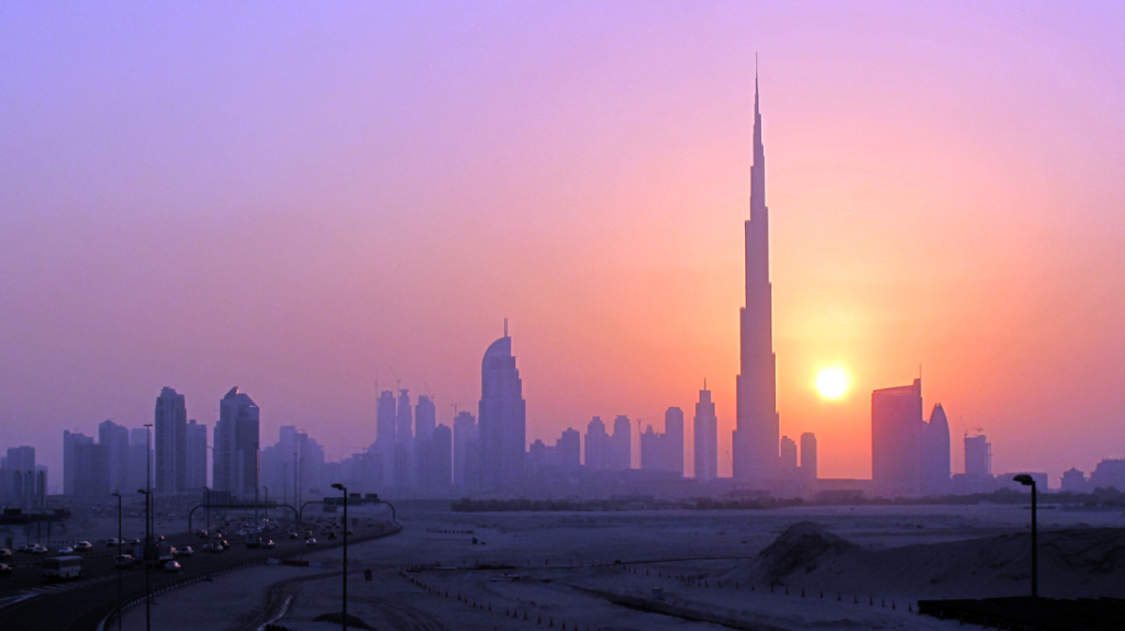 Dubai’s Burj Khalifa The Burj Khalifa (C) skyscrapper is seen as the sun sets over Dubai, October 5, 2010. REUTERS/Mosab Omar