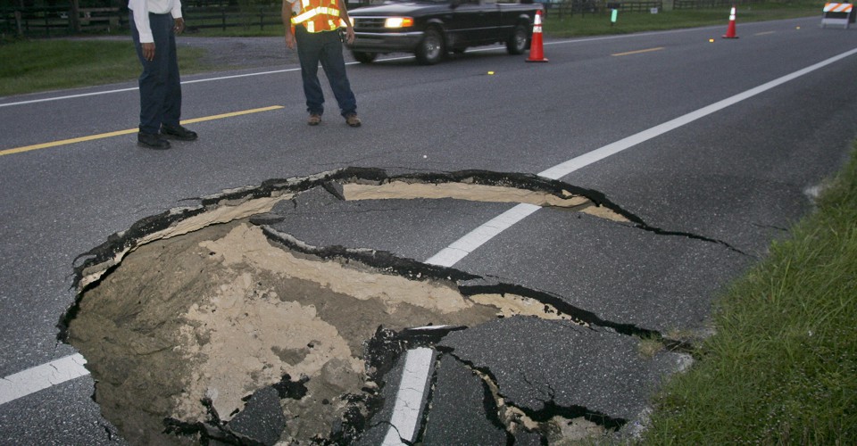 Why Are There So Many Sinkholes in Florida? - The Atlantic