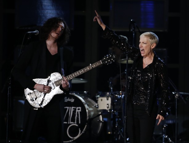 Why Annie Lennox Had the Best Grammys Performance - The Atlantic