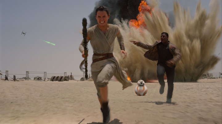 Star Wars The Force Awakens With Rey Daisy Ridley Portrays A