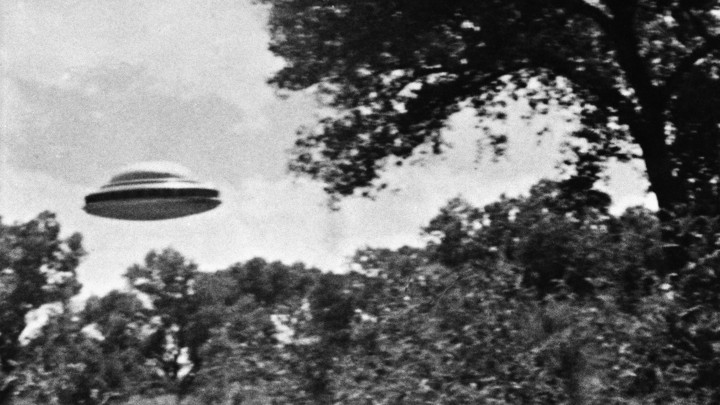 What UFOs Mean for Why People Don&amp;#39;t Trust Science - The Atlantic
