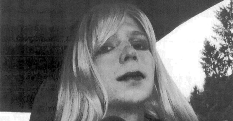 Chelsea Manning Ends Her Hunger Strike After Army OKs Gender-Transition Surgery