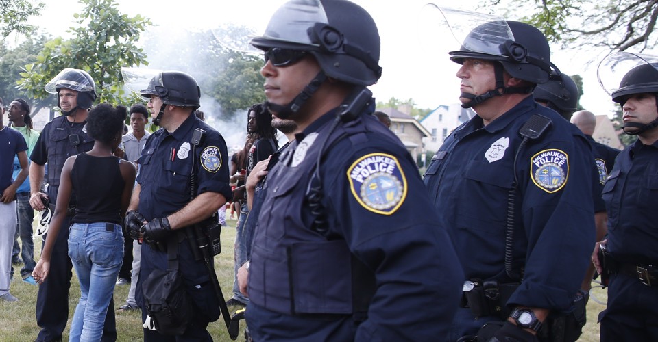 Police Shootings Lead to Fewer 911 Calls in Black Neighborhoods ... - The Atlantic