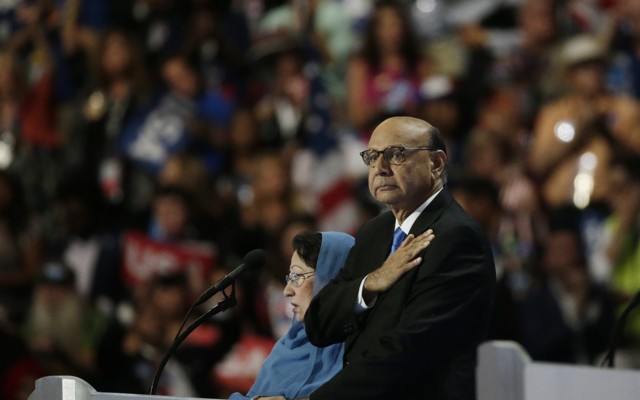 Ghazala and Khizr Khan on stage at the Democratic National Convention
