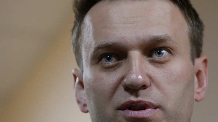 Alexey Navalny, Putin Critic, Is Detained Before an ...