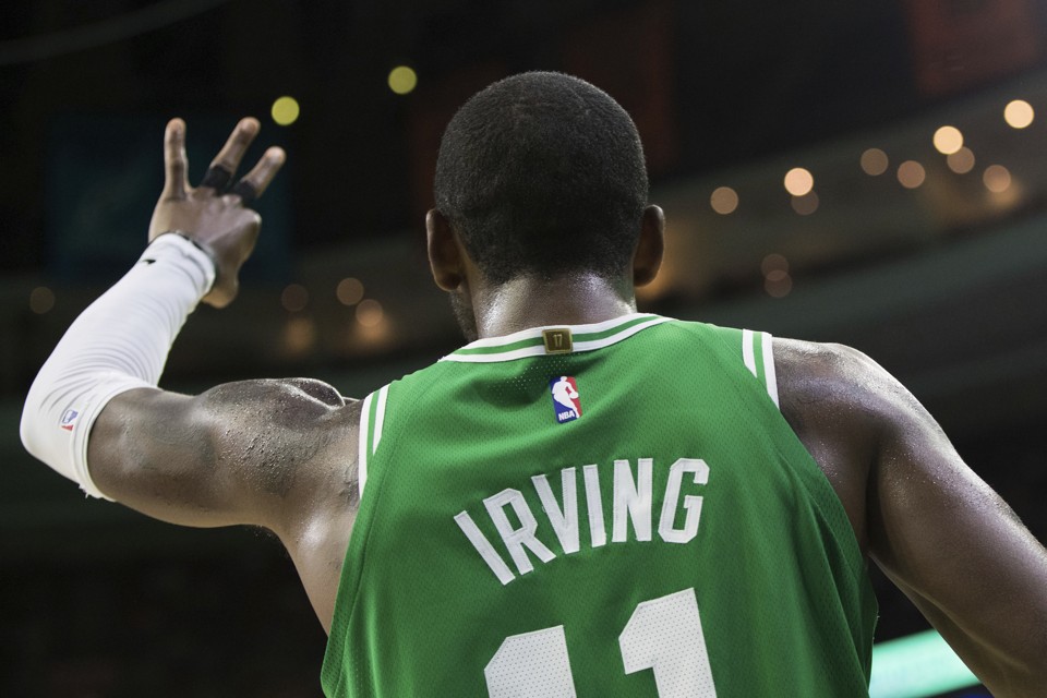 「kyrie irving celtics」的圖片搜尋結果