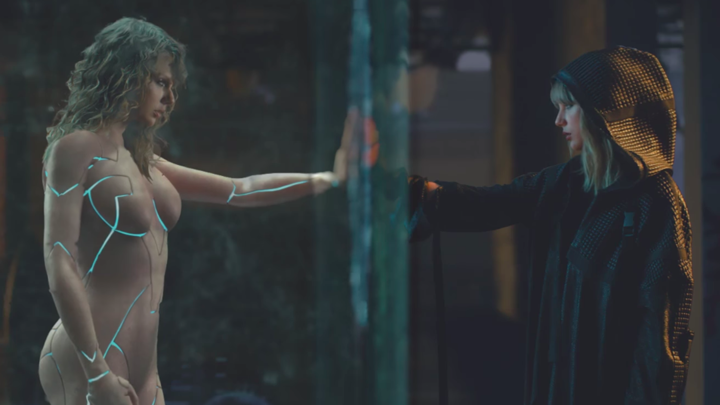 Taylor Swift vs. Taylor Swift in the '...Ready For It?' video