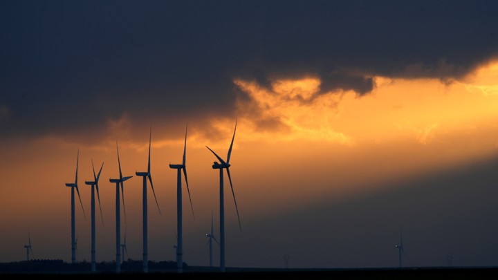 Wind turbines in a wind park