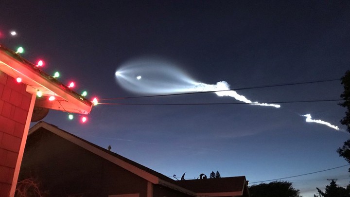 The final SpaceX launch of the year in the skies over California December 22