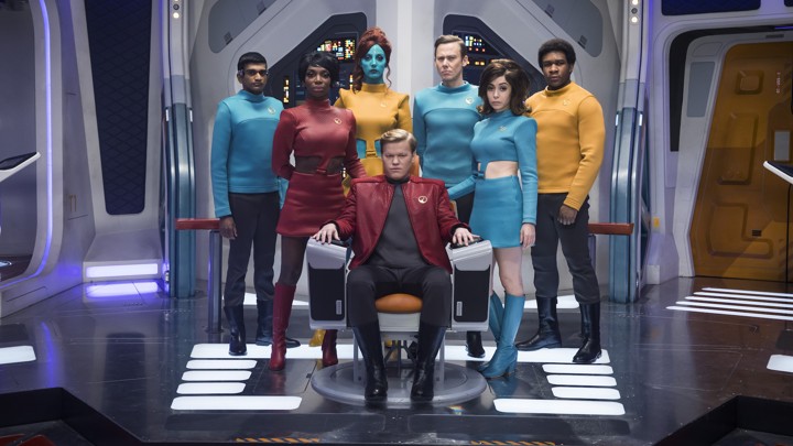 Jesse Plemons, Cristin Milioti, and others on the bridge of the USS Callister in 'Black Mirror'