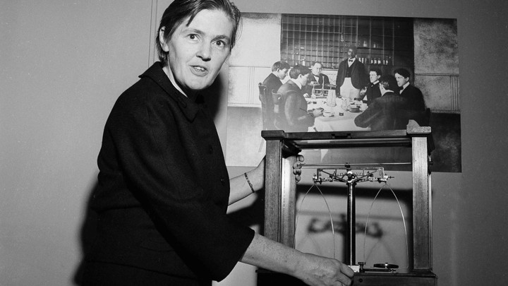 Frances Oldham Kelsey examines scales.