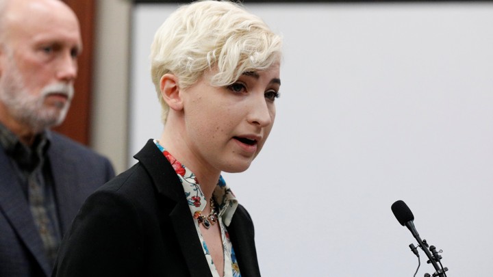 Amanda Thomashow testifies at Larry Nassar's sentencing hearing.