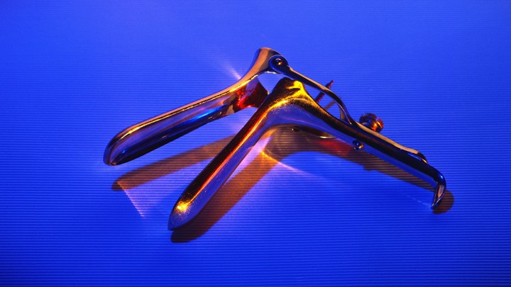 A metal speculum