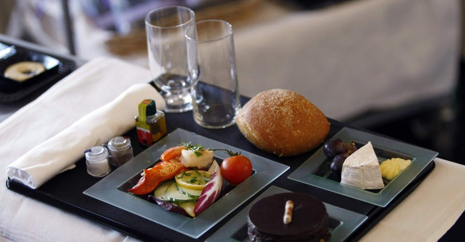 Why Is Airplane Food So Bad