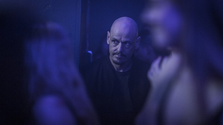 Scott Ryan stars as Ray in FX's 'Mr. Inbetween'
