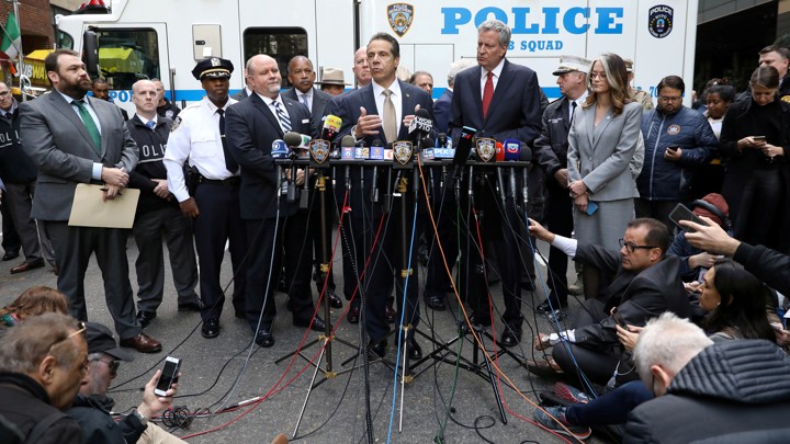 New York Governor Andrew Cuomo addresses journalists over pipe bomb mailings to political figures.