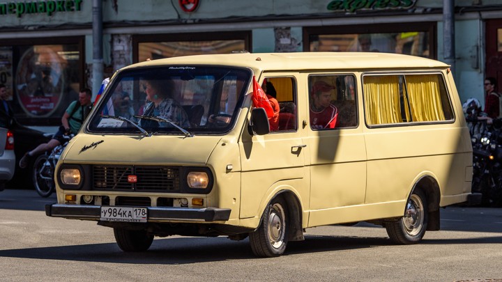 The Bootleg Video Vans of the Soviet Union - The Atlantic