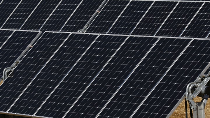 Polycrystalline solar panels
