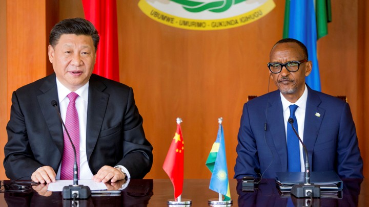 Xi Jinping with Rwanda's President Paul Kagame