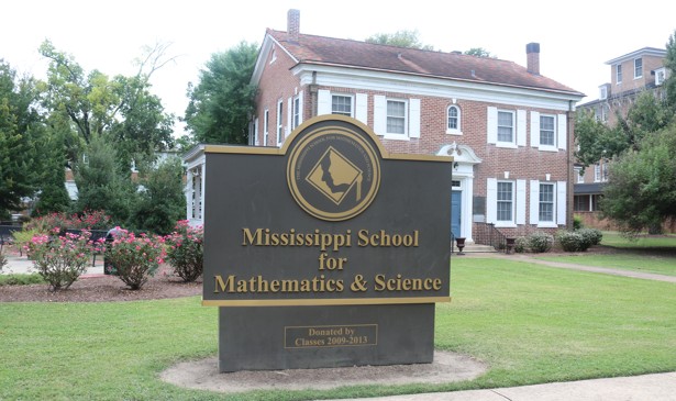 A building of the Mississippi School for Mathematics and Science
