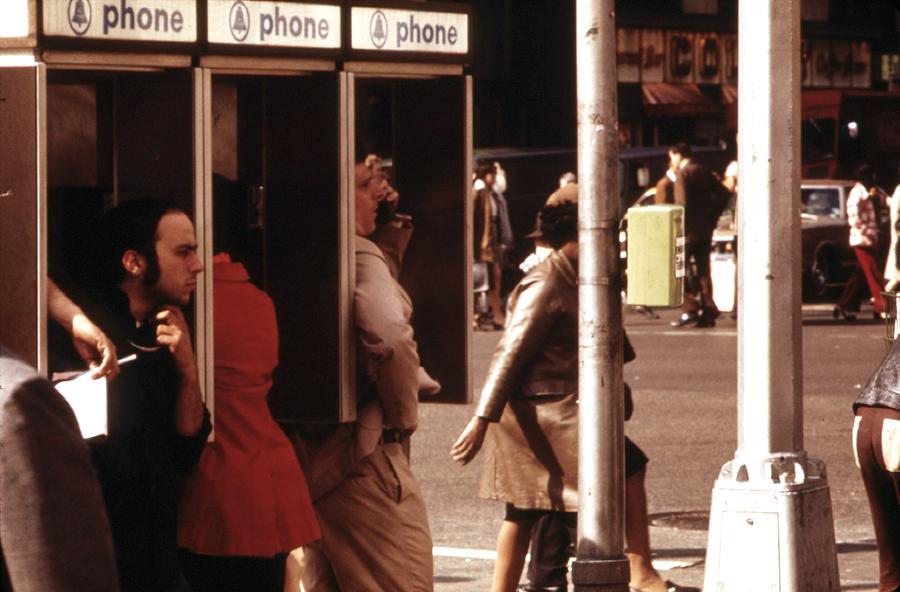 1970s in america By the end of the 1970s, activists burned out her work had such an impact that it is credited with sparking the second wave of the american feminist movement. 1970s in america By the end of the 1970s, activists burned out her work had such an impact that it is credited with sparking the second wave of the american feminist movement.