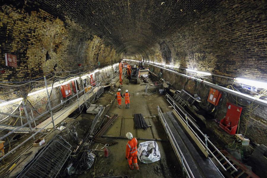 Crossrail Tunneling Beneath London The Atlantic