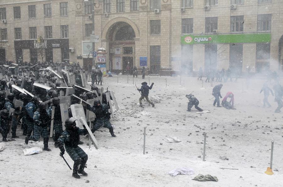 The Battle In Kiev Two Killed In Ukraine Protest The Atlantic