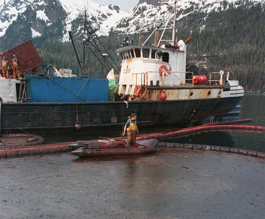 The Exxon Valdez Oil Spill 25 Years Ago Today The Atlantic 8791