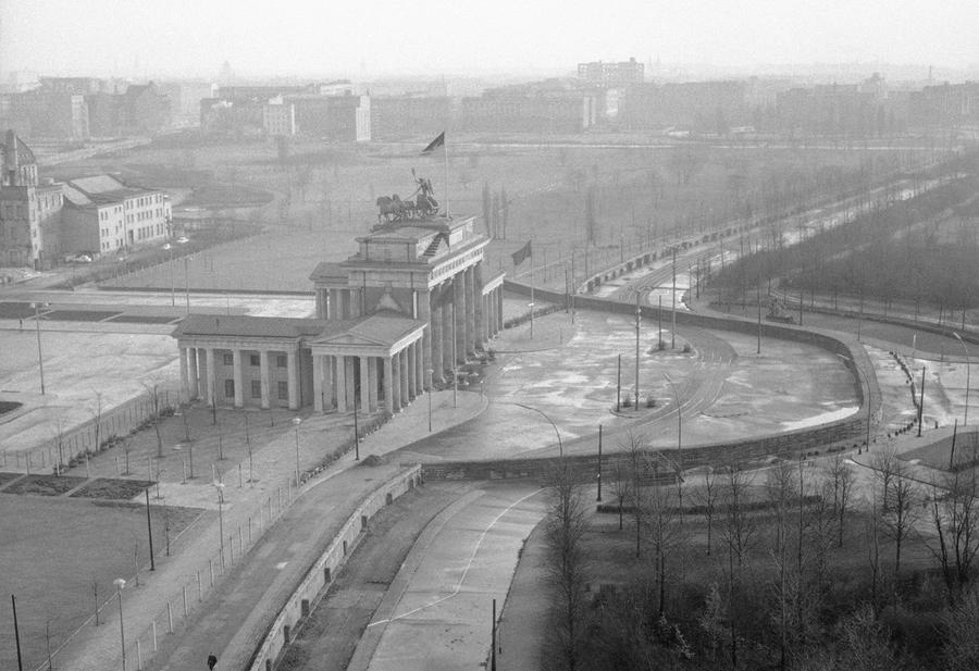 The Berlin Wall, 25 Years After the Fall The Atlantic