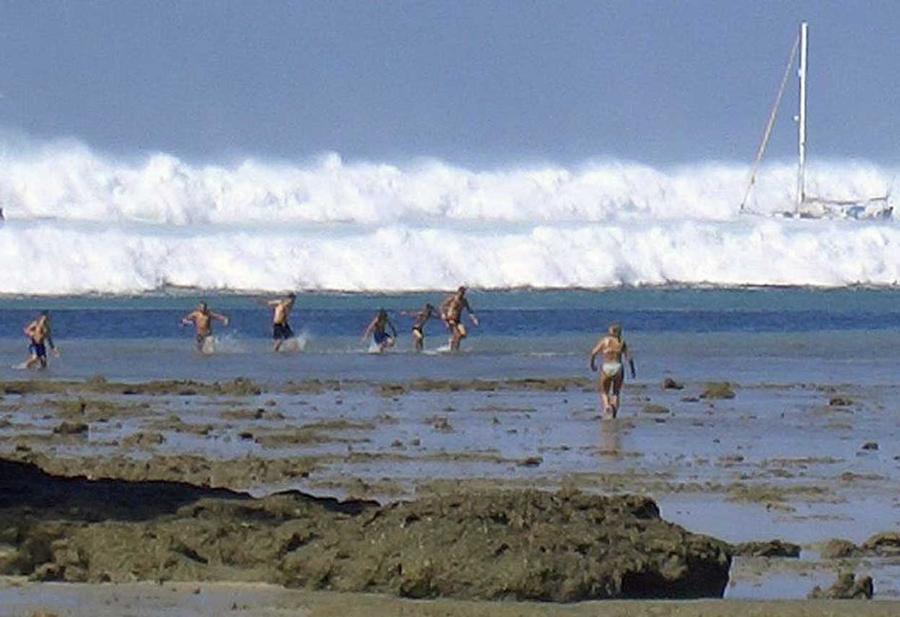 Tsunami thailand 2004