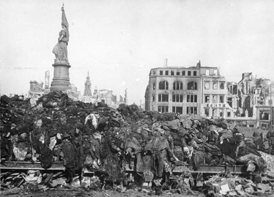 https://cdn.theatlantic.com/assets/media/img/photo/2015/02/remembering-dresden-70-years-after-the-firebombing/d06_00001/main_900.jpg?1423772427