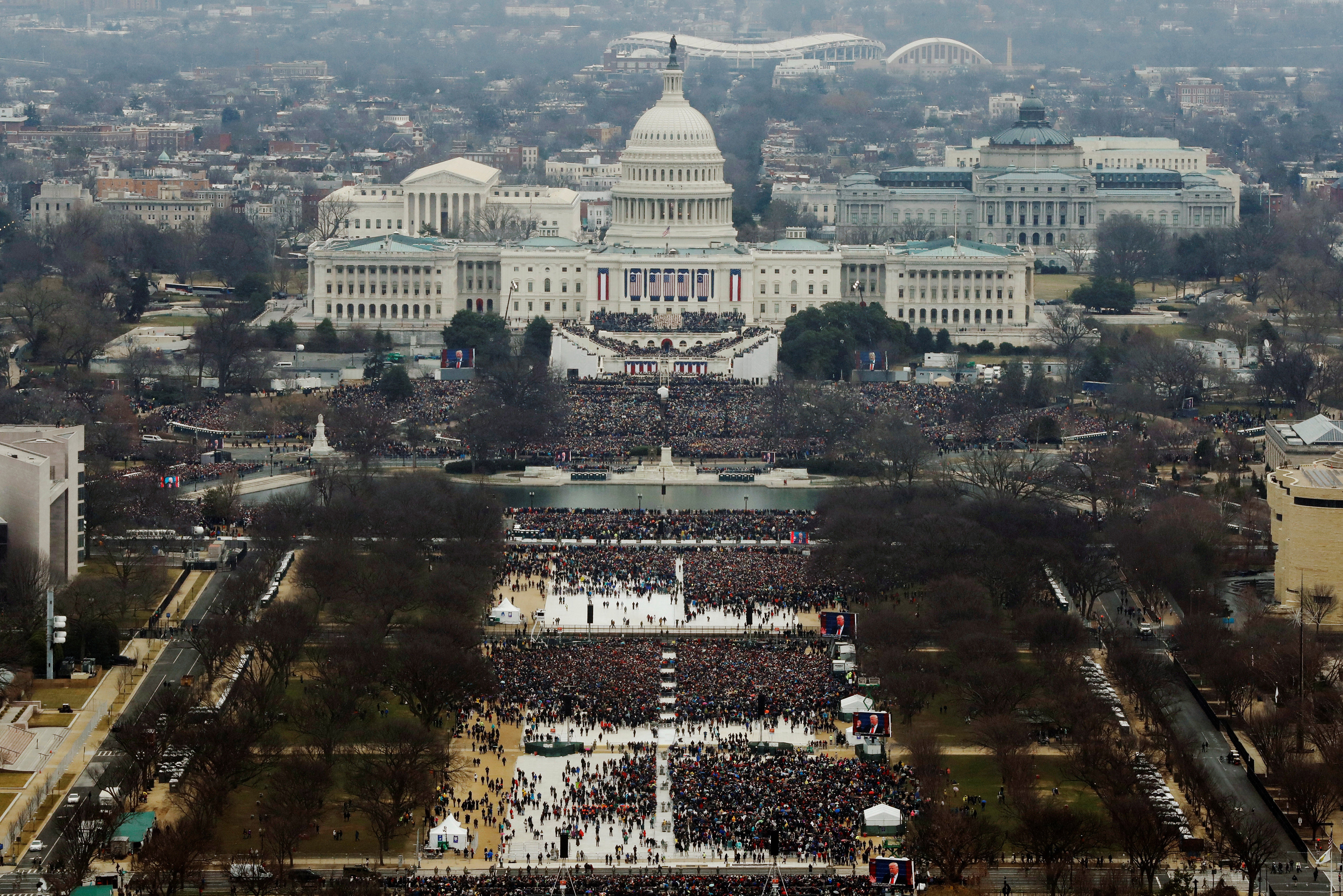 Inauguration 2017 Attendance A Photographic Fact Check The Atlantic