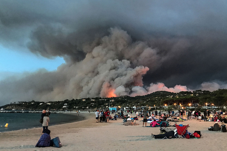 Wildfires Force Evacuations Along The French Riviera The Atlantic   Main 900 