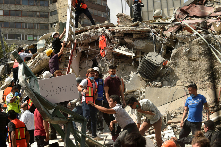نتيجة بحث الصور عن ‪MEXICO CITY EARTHQUAKE 2017‬‏