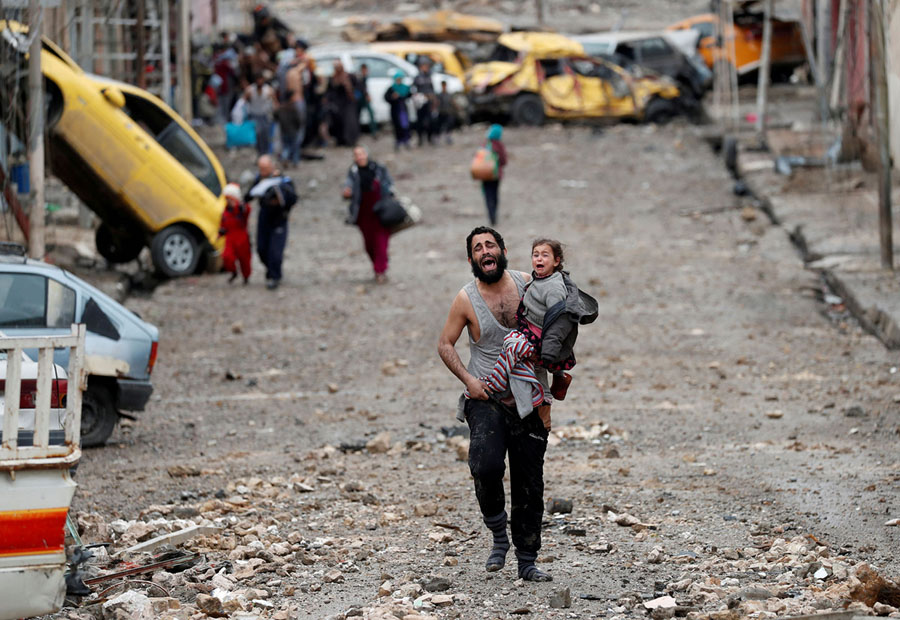 Escaping ISIS in Mosul, Iraq Goran Tomasevic / Reuters 