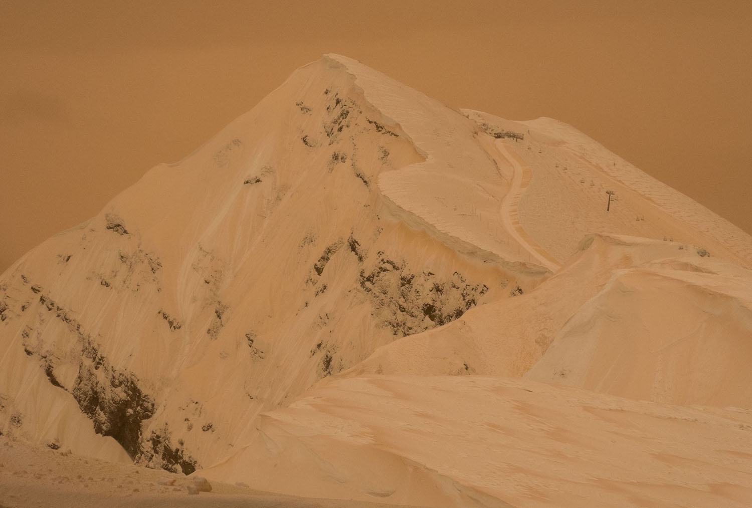 The Strange Beauty Of Sandstorms The Atlantic