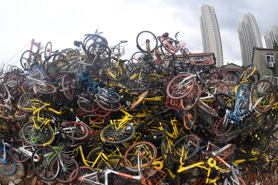 China Still Sorting Through Its Bike-Share Graveyards - The Atlantic