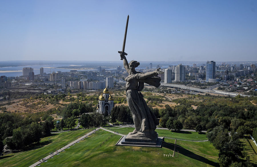 Photos The 15 Tallest Statues in the World The Atlantic