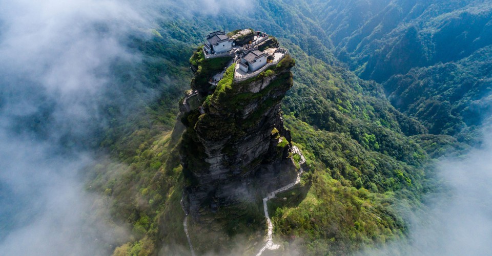 A Photo Visit to Mount Fanjing - The Atlantic