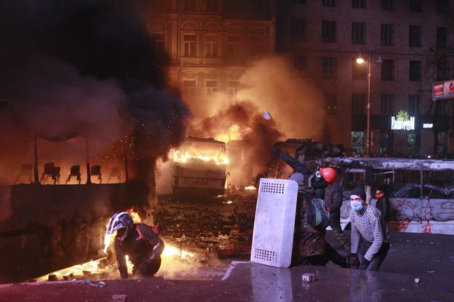 Riot Police Use Cold as a Weapon in Ukraine's Violent Protests - The