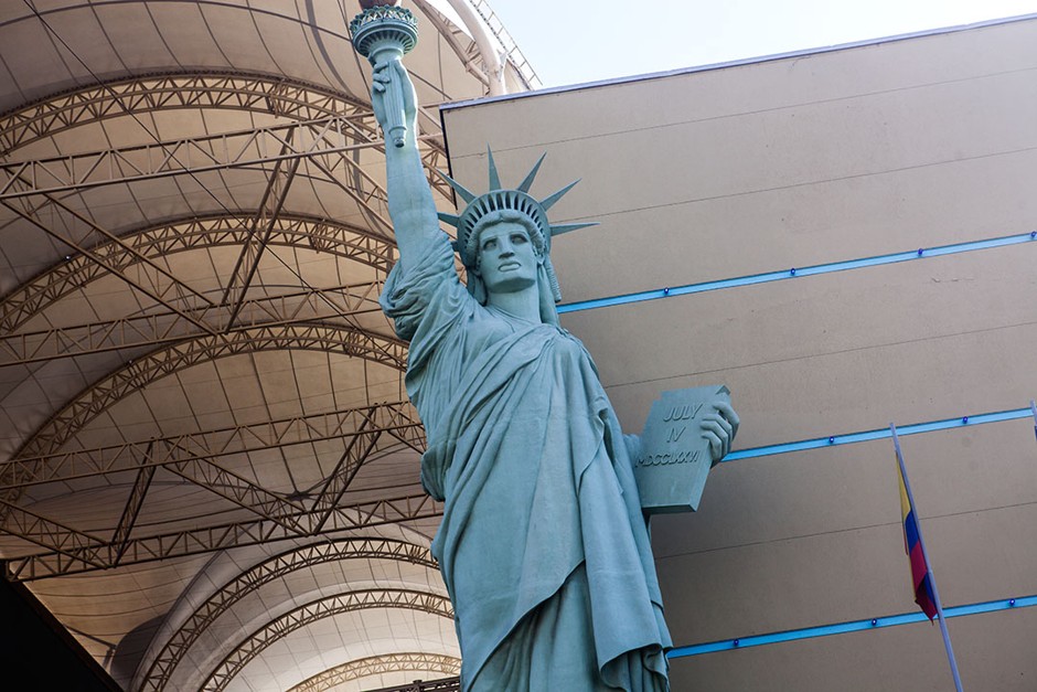 A Photographic Tour of the Inequality Being Baked In to the 2016