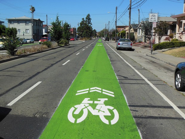 Bike lane. Cyclists Bike Lane. Bidirectional Bike Lanes. Bicycle Lane картинка.