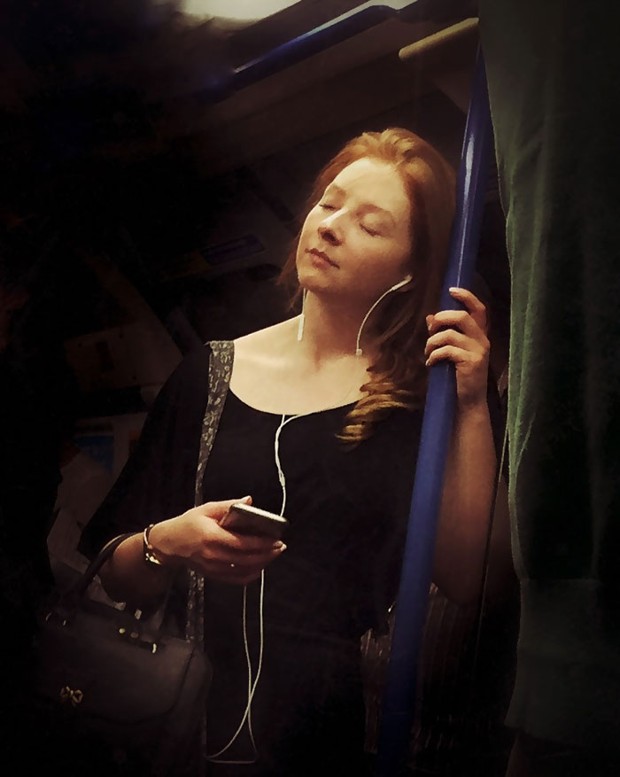 http://www.citylab.com/navigator/2016/08/seeing-london-commuters-as-renaissance-paintings/494900/?utm_source=feed