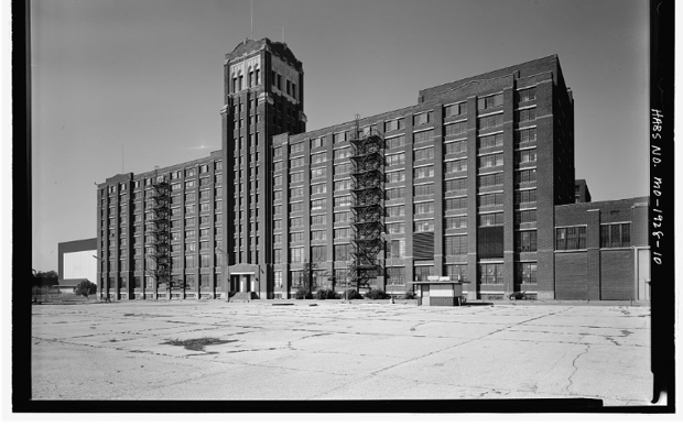 The Sears plant in Kansas City is pictured.
