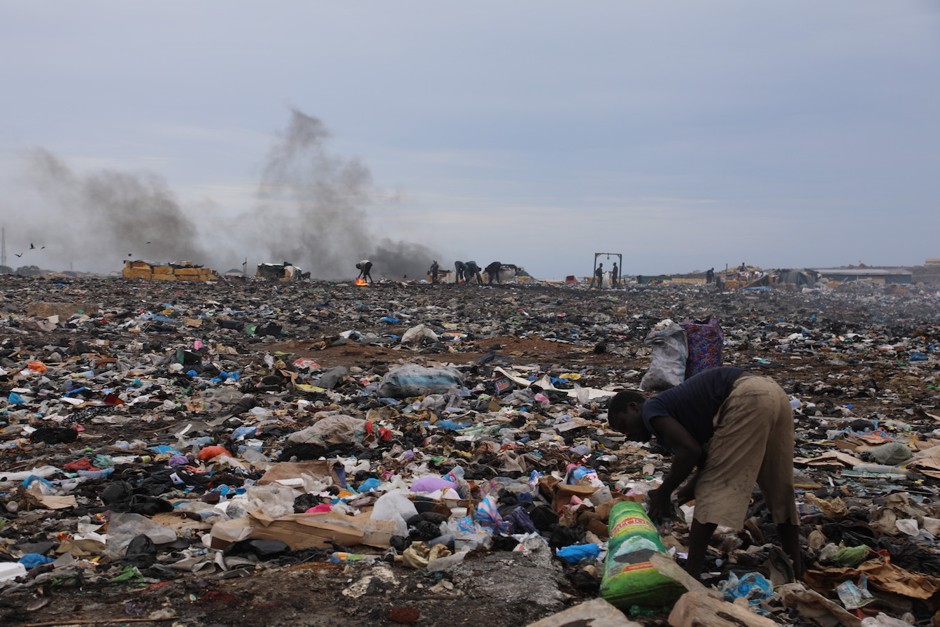 the-toxic-effects-of-our-electronic-waste-in-africa-eukalypton